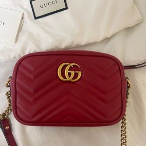 GUCCI GG Marmont Matelassé Mini Crossbody Camera Shoulder Bag Red Leather